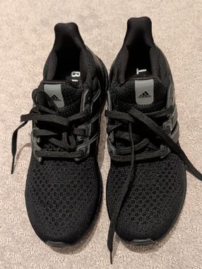 Brand New adidas Black Ultraboost Sneakers Size 8